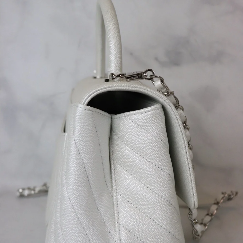 👜👜 LIKE NEW CHANEL Coco Handle Small Pearly White Caviar Leather SHW 👜👜